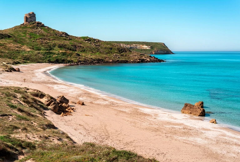 Sardinien, Blick auf den Sandstrand von San Giovanni von Sinis, in der Nähe von Cabras, Italien, Europa