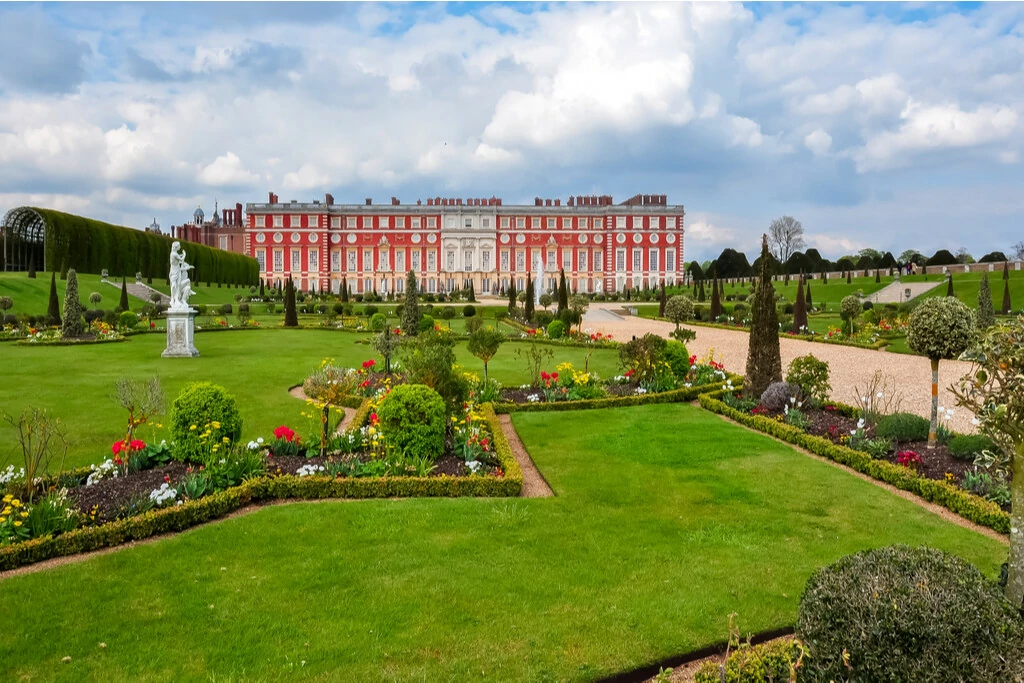 Le Palais de Hampton Court