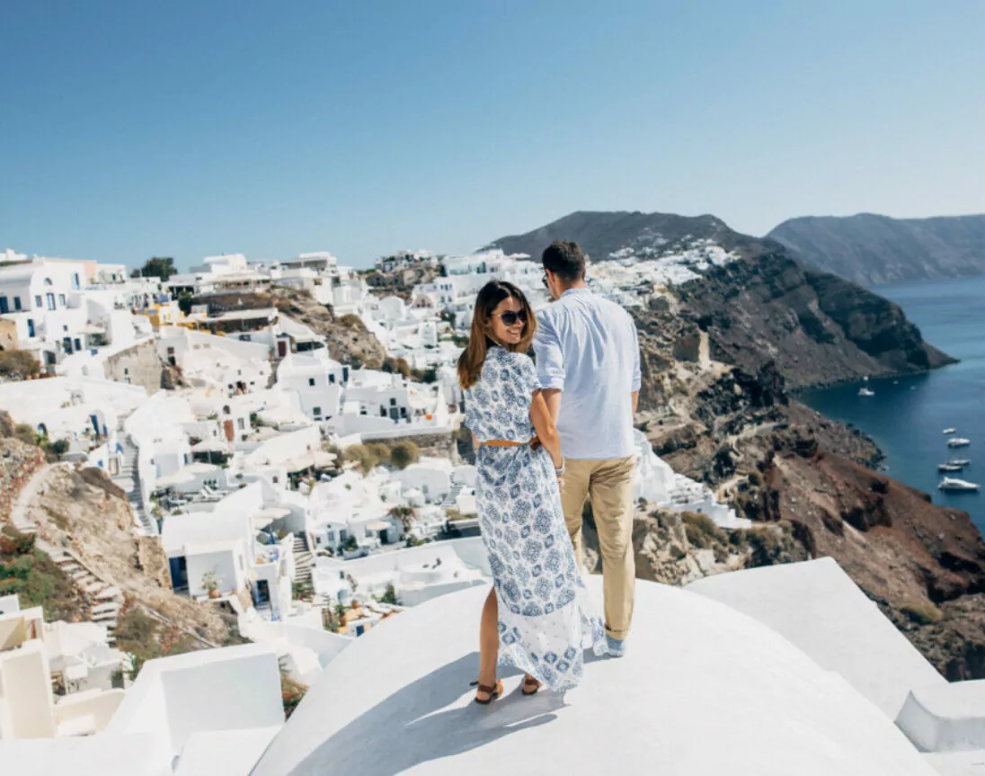 Couple à Santorin